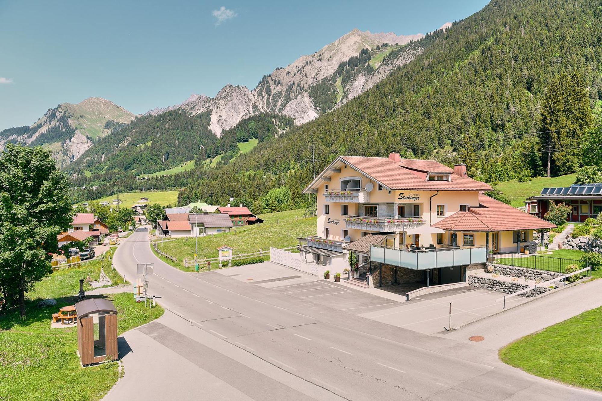 Stockingers Guest House Klösterle Exterior photo
